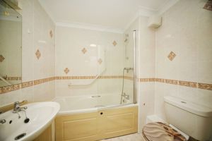 BATHROOM- click for photo gallery